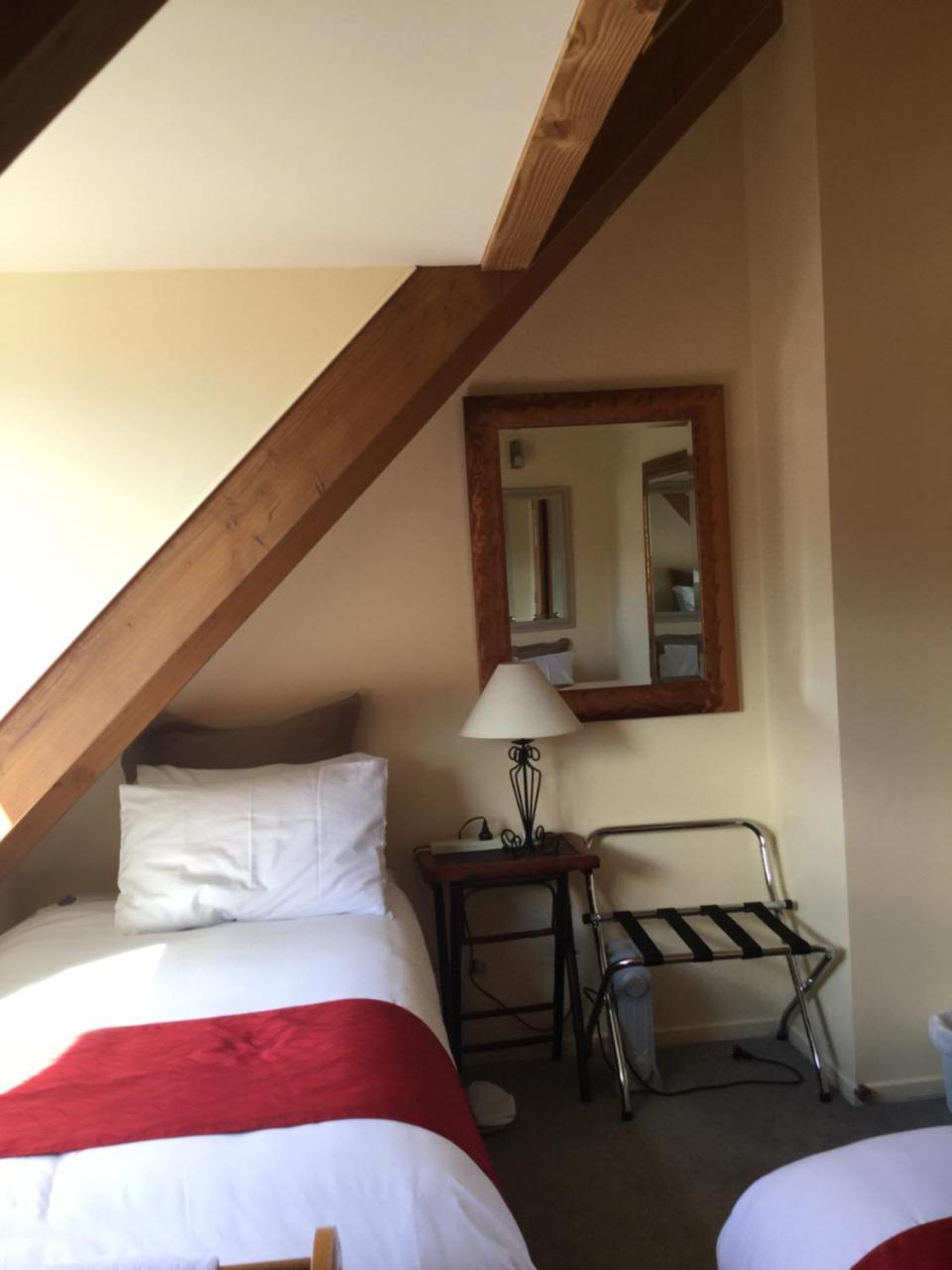 The Embassy B&B クイーンズタウン エクステリア 写真